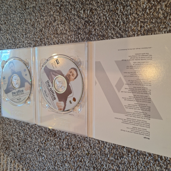 💿 3/$20 The Office Season One DVD Boxset Original British - Picture 2 of 3